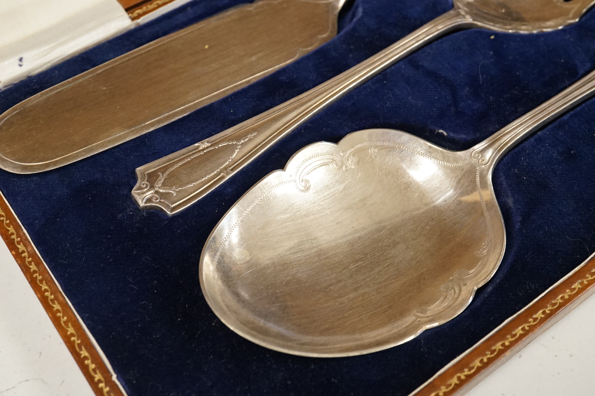 A small collection of assorted plated wares
